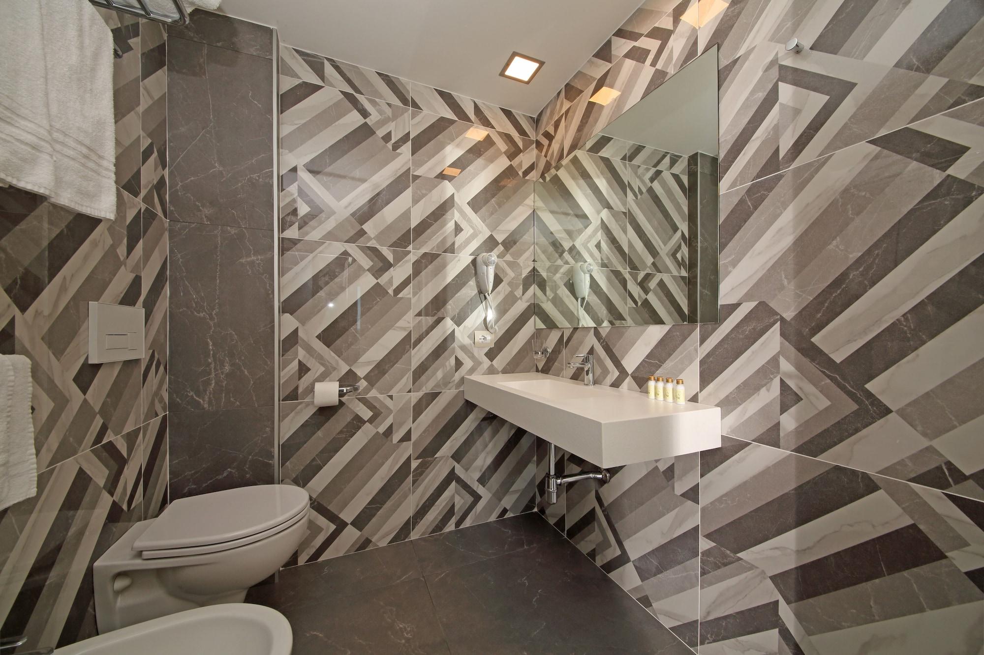 Hotel Residence Holiday Сирмионе Екстериор снимка